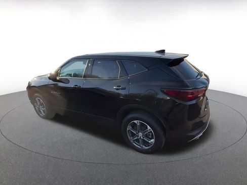 Used 2025 Chevrolet Blazer LT image 10