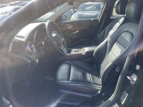 Used 2019 Mercedes-Benz C 300 4MATIC Sedan image 9