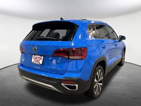 Used 2024 Volkswagen Taos SE image 5