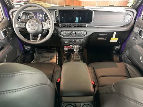 New 2026 Jeep Wrangler Unlimited Rubicon w/ Safety Group image 20