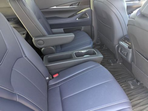 Certified 2026 INFINITI QX60 Sport image 15