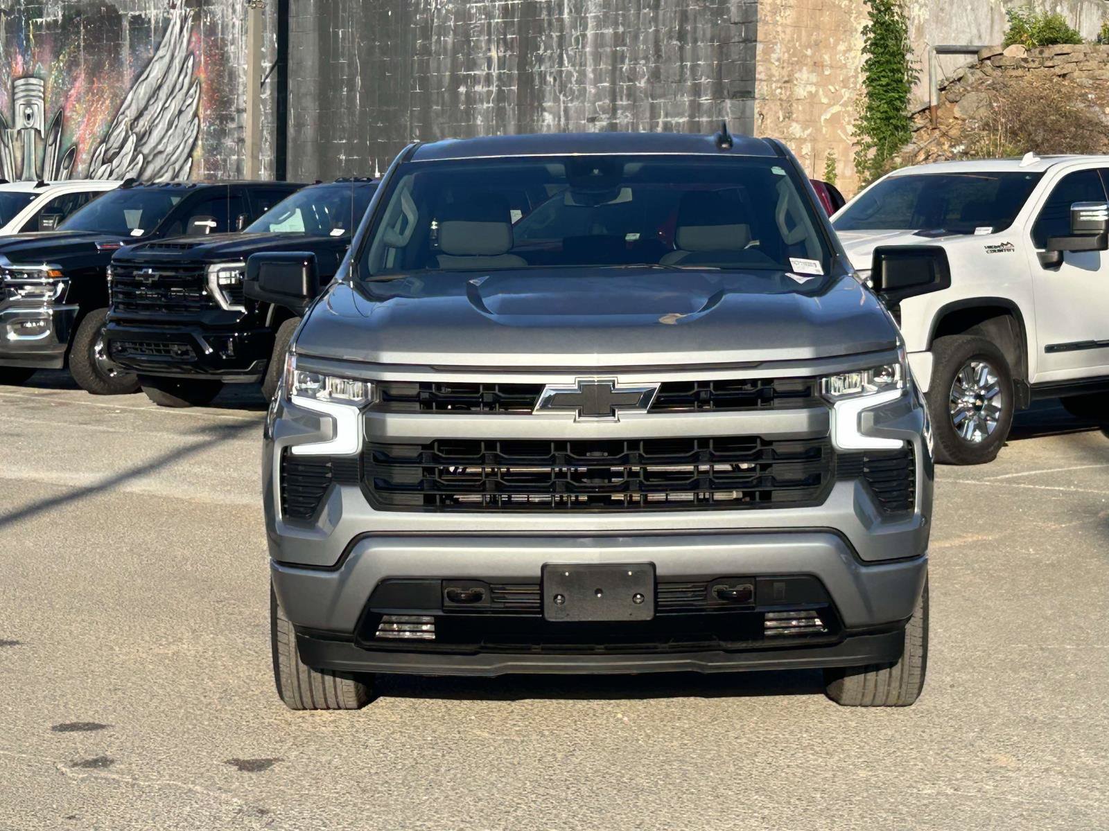 Used 2026 Chevrolet Silverado 1500 RST AWD/4WD image 2