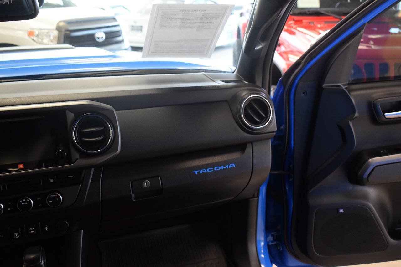 Used 2019 Toyota Tacoma TRD Pro AWD/4WD image 30