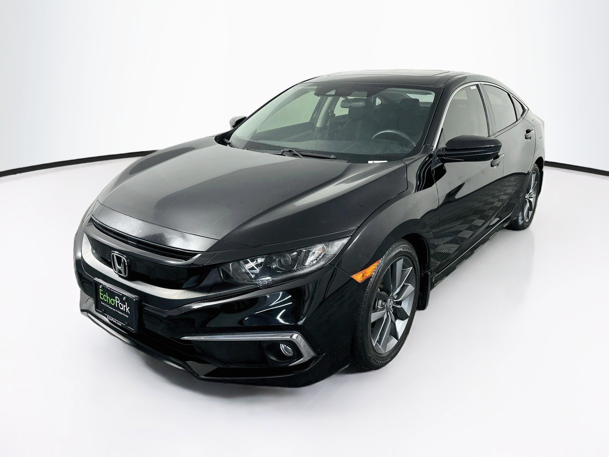 Used 2019 Honda Civic EX image 3