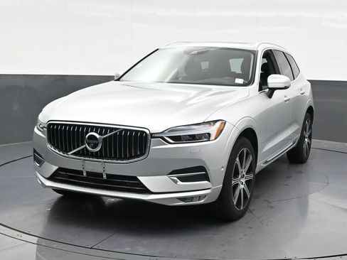 Used 2020 Volvo XC60 T6 Inscription w/ Protection Package AWD/4WD image 8