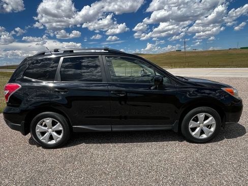 Used 2014 Subaru Forester 2.5i Premium w/ All-Weather Package AWD/4WD image 6