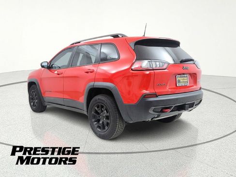 Used 2019 Jeep Cherokee Trailhawk w/ Cold Weather Group AWD/4WD image 6