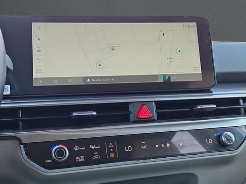 Used 2025 Kia Sorento S w/ Panoramic Sunroof Package image 27