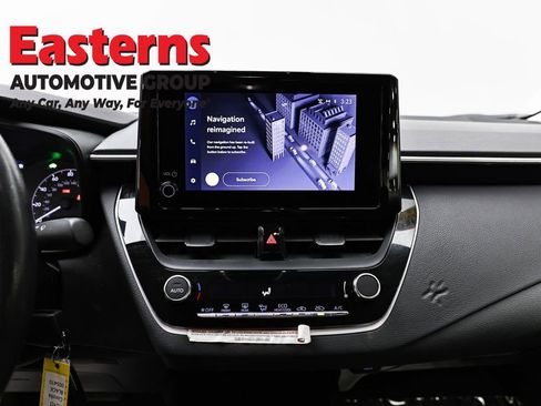 Used 2023 Toyota Corolla LE image 12