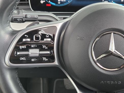 Certified 2022 Mercedes-Benz GLE 350 4MATIC w/ Premium Package image 26