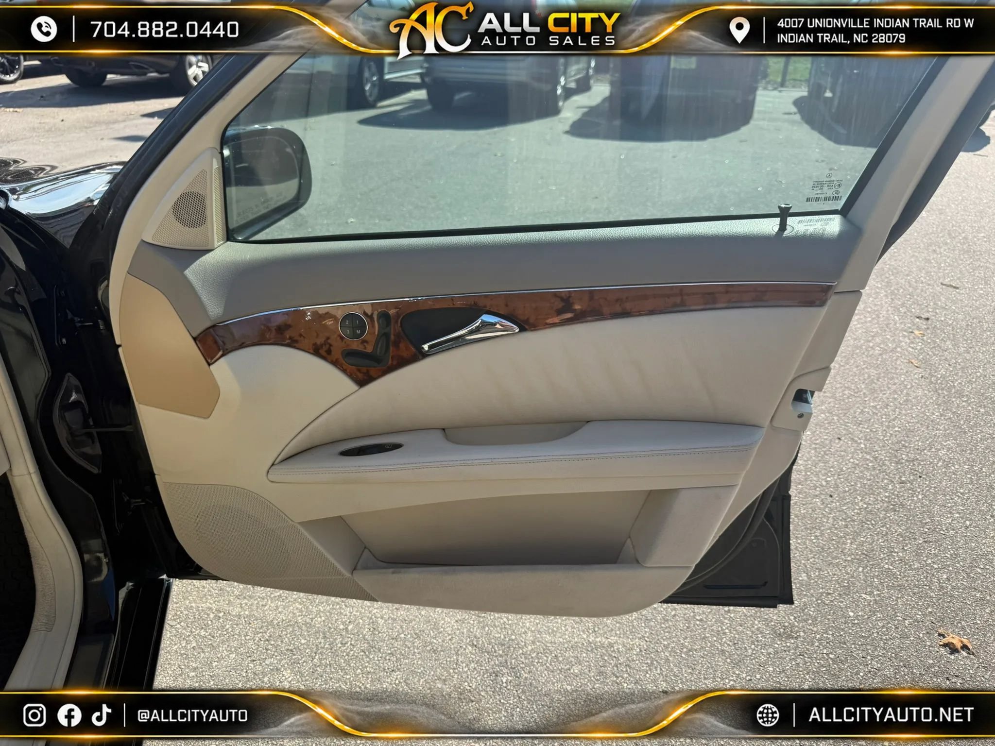 Used 2004 Mercedes-Benz E 320 4MATIC Wagon image 9