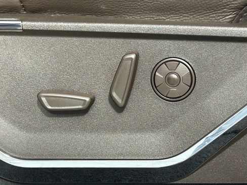 Used 2025 Ford F450 King Ranch w/ Chrome Package image 37