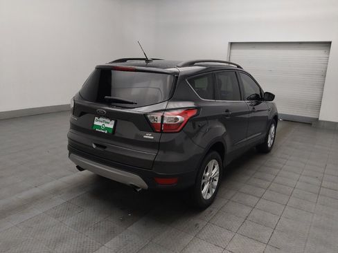 Used 2018 Ford Escape SE image 9
