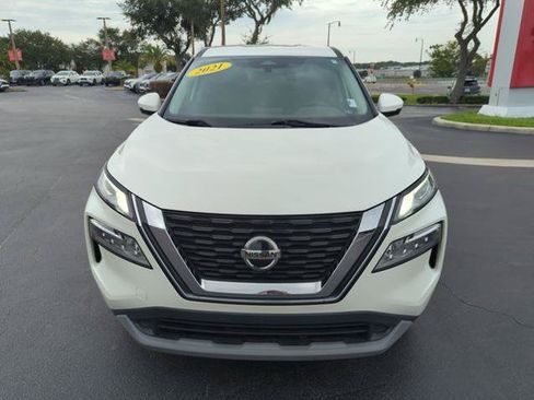 Certified 2021 Nissan Rogue SV FWD image 15