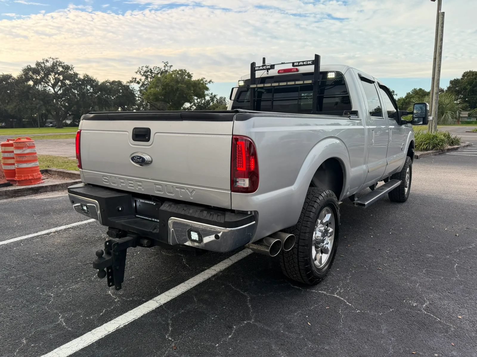 Used 2014 Ford F350 Lariat w/ Lariat Ultimate Package AWD/4WD image 5