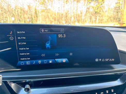 Used 2024 Cadillac Lyriq Tech image 25