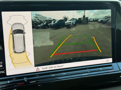 New 2026 Volkswagen Atlas SE image 26