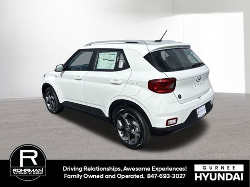 New 2026 Hyundai Venue SEL FWD image 6