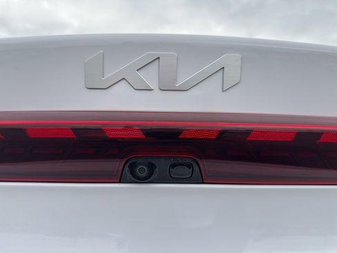 Used 2023 Kia K5 LXS image 21