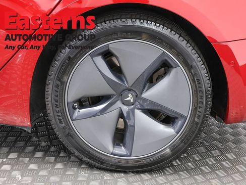 Used 2020 Tesla Model 3 Standard Range RWD image 27