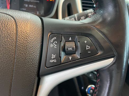 Used 2017 Chevrolet Sonic LT w/ True North Edition FWD image 9