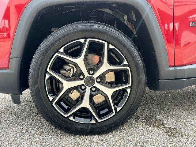 Certified 2025 Jeep Compass Limited AWD/4WD image 53