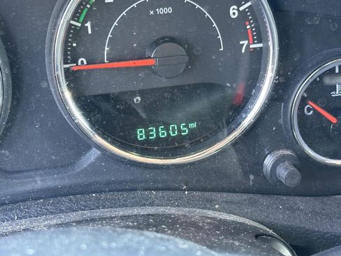 Used 2017 Jeep Wrangler Sahara w/ Connectivity Group image 14