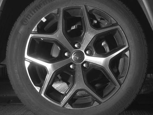 Used 2025 Jeep Compass Limited image 15