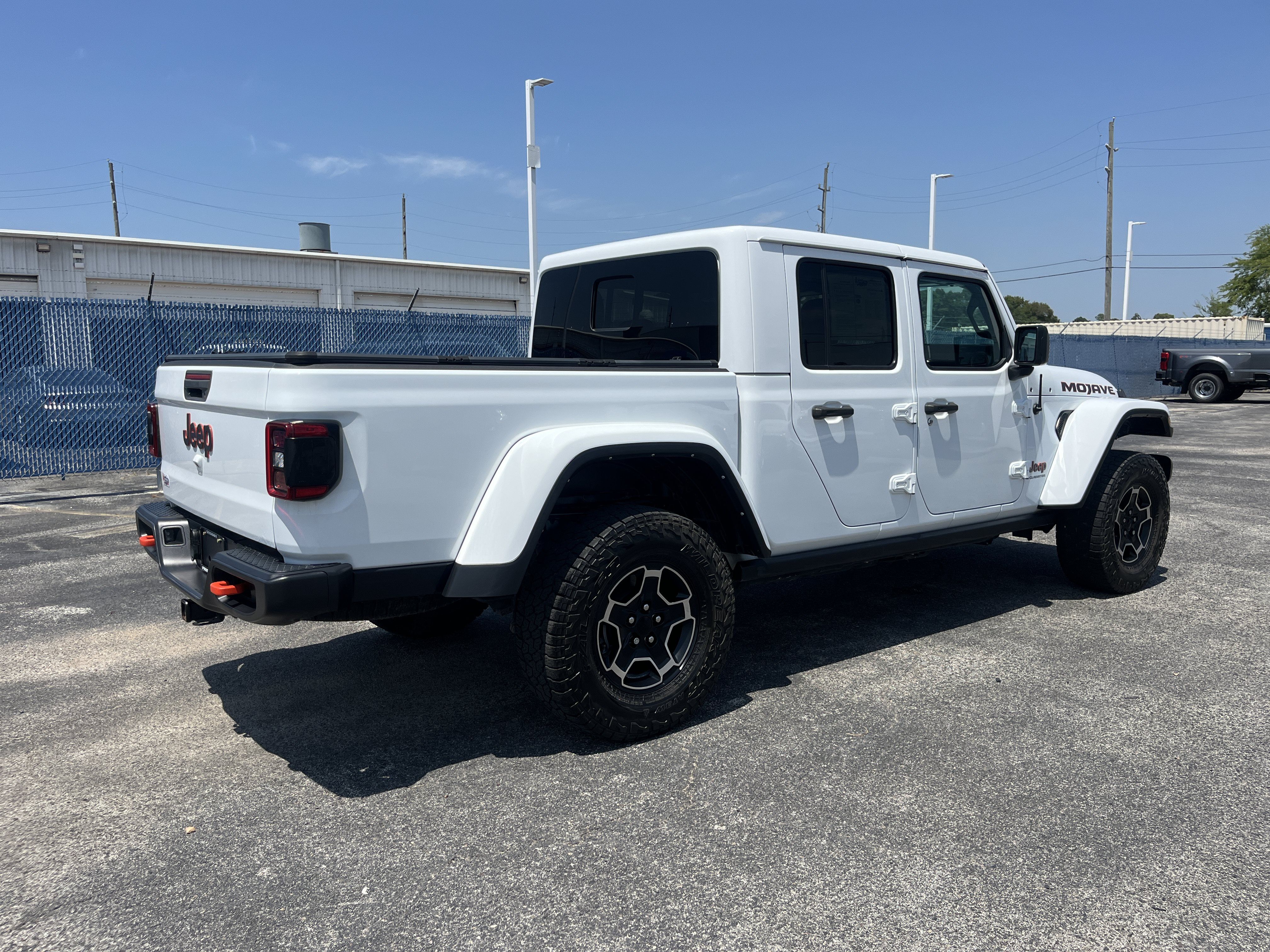Used 2023 Jeep Gladiator Mojave w/ LED Lighting Group AWD/4WD image 2