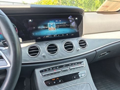 Certified 2022 Mercedes-Benz E 350 Sedan image 18