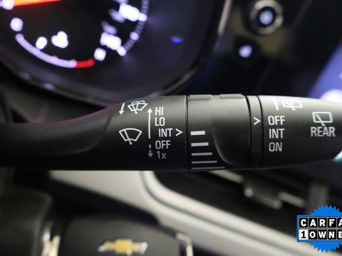 Certified 2025 Chevrolet Trax LS image 31