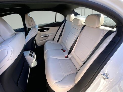 Used 2022 Mercedes-Benz C 300 Sedan image 22