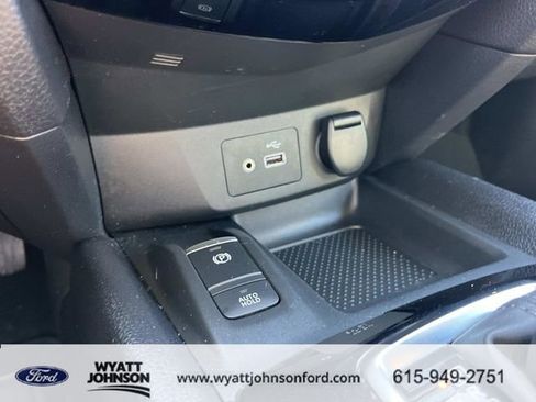 Used 2022 Nissan Rogue Sport SV w/ Technology Package image 32