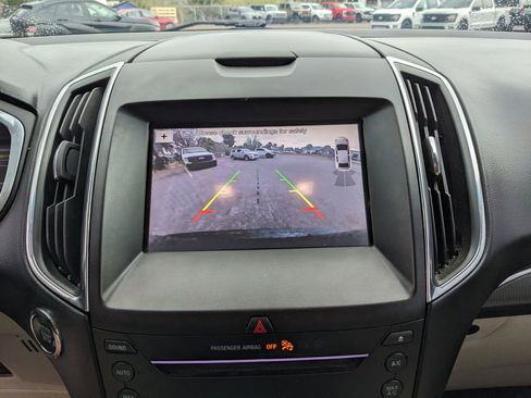 Used 2019 Ford Edge Titanium w/ Cargo Accessory Package image 28