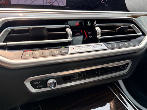 Used 2019 BMW X5 xDrive40i AWD/4WD image 26