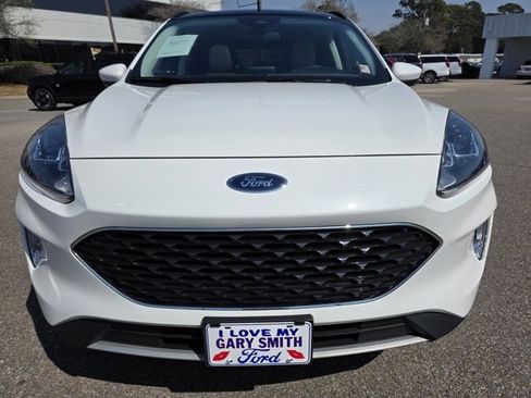 Certified 2022 Ford Escape SEL image 3