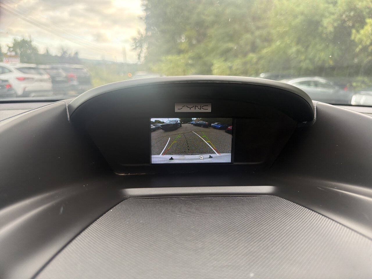 Used 2017 Ford Escape SE FWD image 20