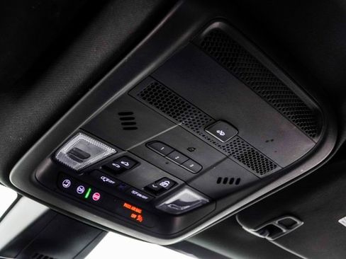 Used 2021 Cadillac XT5 Premium Luxury image 37