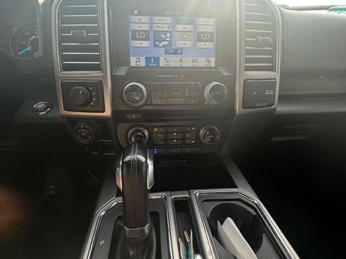 Used 2018 Ford F150 Platinum w/ Technology Package AWD/4WD image 17