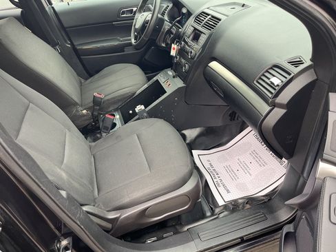 Used 2019 Ford Explorer 4WD Police Interceptor image 12
