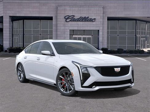 New 2026 Cadillac CT5 V image 7
