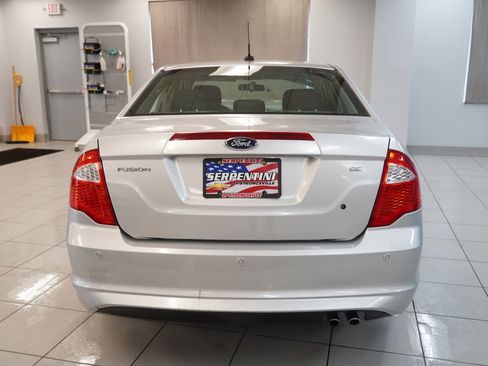 Used 2012 Ford Fusion SE image 8