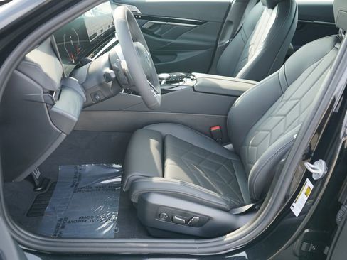 New 2026 BMW 530i w/ M Sport Package RWD image 10