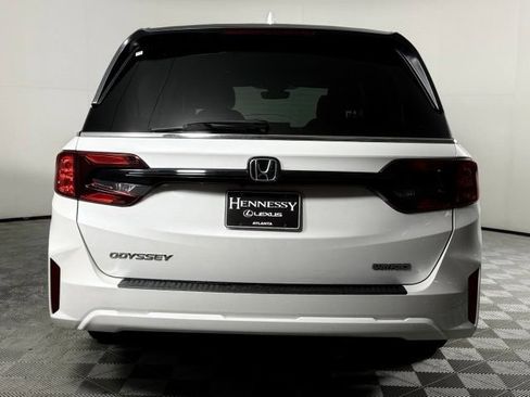 Used 2025 Honda Odyssey EX-L image 7