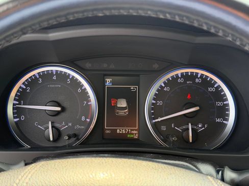 Used 2018 Toyota Highlander XLE AWD/4WD image 18