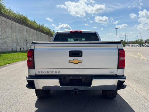 Used 2019 Chevrolet Silverado 1500 LT image 4