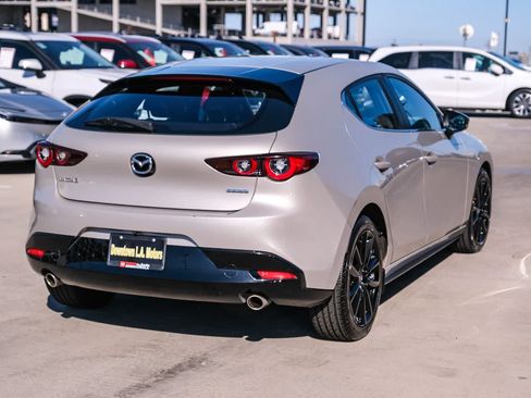Used 2024 MAZDA MAZDA3 s FWD image 4