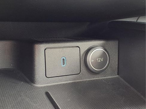 Used 2020 Ford Escape Titanium AWD/4WD image 21