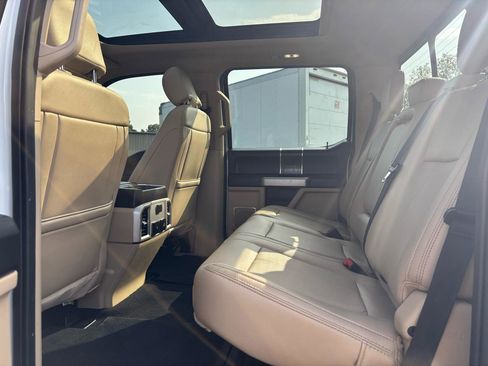 Used 2021 Ford F250 Lariat w/ Lariat Ultimate Package AWD/4WD image 12
