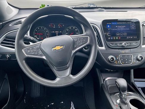 Used 2024 Chevrolet Malibu LT image 8